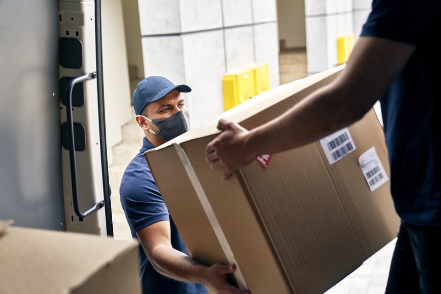 Transportadora para e-commerce: como garantir a melhor entrega?